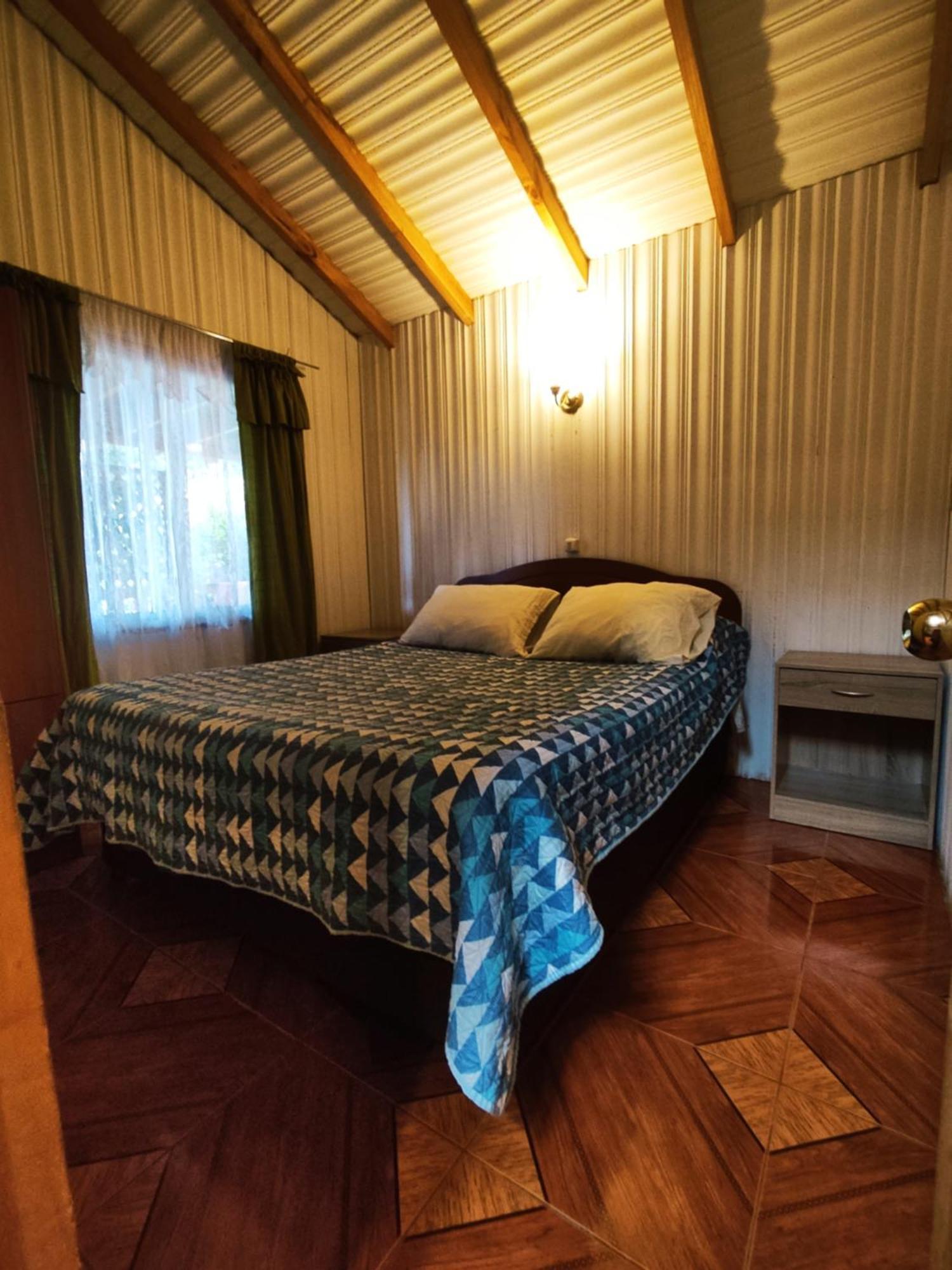 Cabaña la Araucaria El Manzano  Habitación foto
