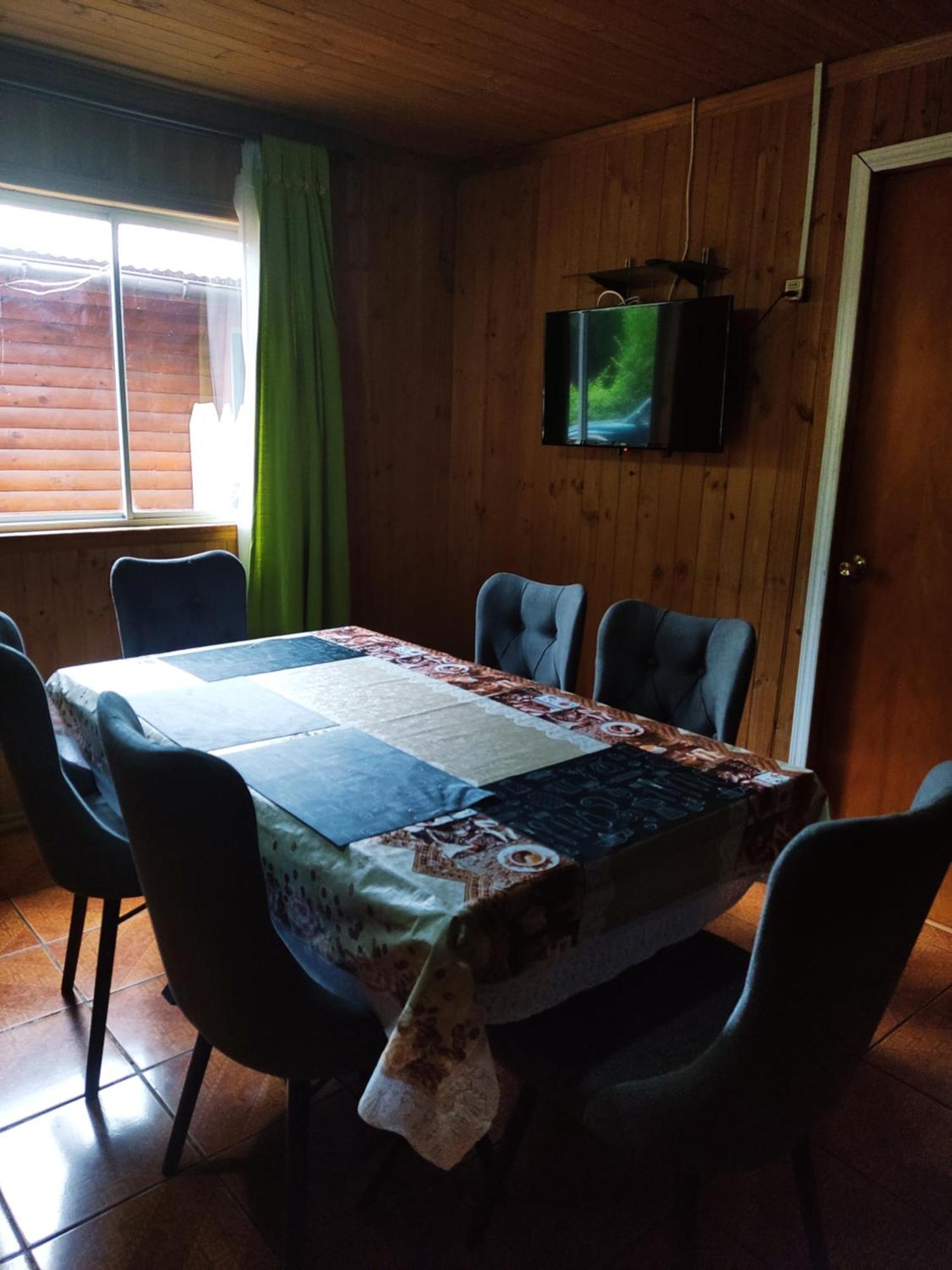 Cabaña la Araucaria El Manzano  Habitación foto